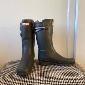 Hunter - Mid Calf Rubber Rain Boots